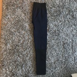 Fabletics Colorblock Leggings! NAVY & BLACK